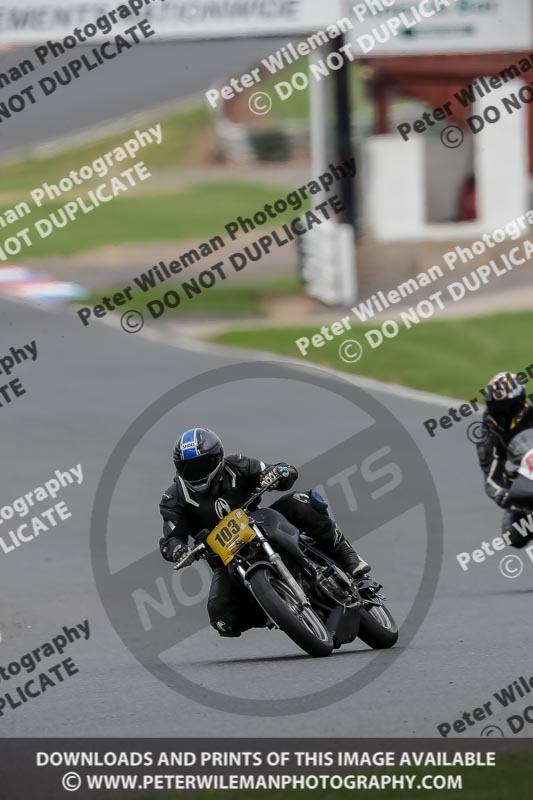 enduro digital images;event digital images;eventdigitalimages;mallory park;mallory park photographs;mallory park trackday;mallory park trackday photographs;no limits trackdays;peter wileman photography;racing digital images;trackday digital images;trackday photos