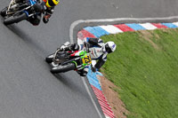 enduro-digital-images;event-digital-images;eventdigitalimages;mallory-park;mallory-park-photographs;mallory-park-trackday;mallory-park-trackday-photographs;no-limits-trackdays;peter-wileman-photography;racing-digital-images;trackday-digital-images;trackday-photos