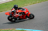 enduro-digital-images;event-digital-images;eventdigitalimages;mallory-park;mallory-park-photographs;mallory-park-trackday;mallory-park-trackday-photographs;no-limits-trackdays;peter-wileman-photography;racing-digital-images;trackday-digital-images;trackday-photos