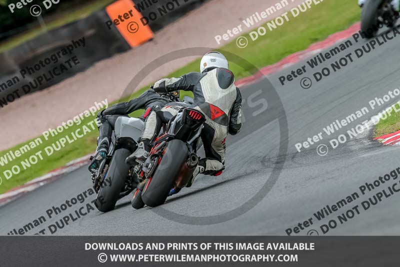 Oulton Park 17 Aug 2018;PJ Motorsport Photography 2018;anglesey;brands hatch;cadwell park;croft;donington park;enduro digital images;event digital images;eventdigitalimages;mallory;no limits;oulton park;peter wileman photography;racing digital images;silverstone;snetterton;trackday digital images;trackday photos;vmcc banbury run;welsh 2 day enduro