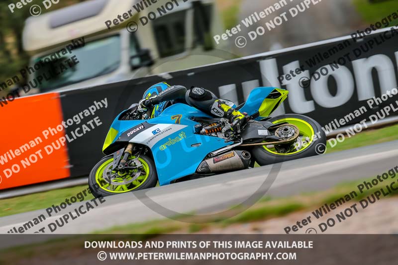 Oulton Park 17 Aug 2018;PJ Motorsport Photography 2018;anglesey;brands hatch;cadwell park;croft;donington park;enduro digital images;event digital images;eventdigitalimages;mallory;no limits;oulton park;peter wileman photography;racing digital images;silverstone;snetterton;trackday digital images;trackday photos;vmcc banbury run;welsh 2 day enduro