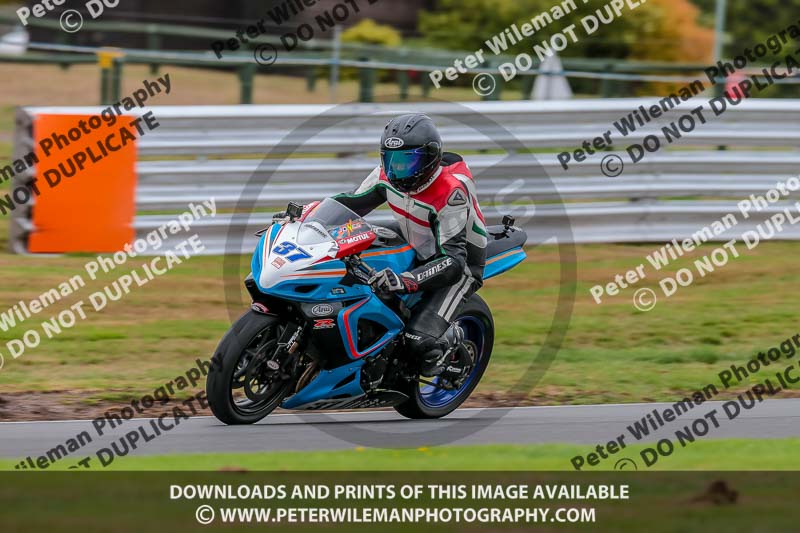 Oulton Park 17 Aug 2018;PJ Motorsport Photography 2018;anglesey;brands hatch;cadwell park;croft;donington park;enduro digital images;event digital images;eventdigitalimages;mallory;no limits;oulton park;peter wileman photography;racing digital images;silverstone;snetterton;trackday digital images;trackday photos;vmcc banbury run;welsh 2 day enduro