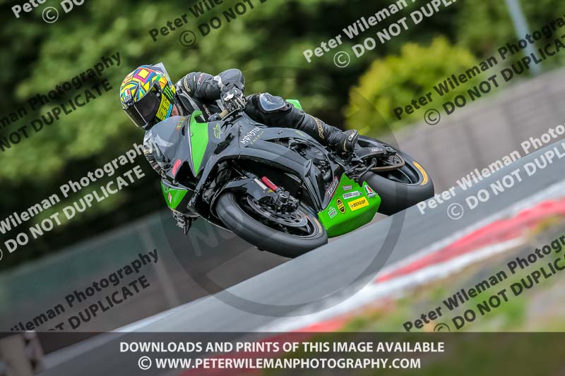 Oulton Park 17 Aug 2018;PJ Motorsport Photography 2018;anglesey;brands hatch;cadwell park;croft;donington park;enduro digital images;event digital images;eventdigitalimages;mallory;no limits;oulton park;peter wileman photography;racing digital images;silverstone;snetterton;trackday digital images;trackday photos;vmcc banbury run;welsh 2 day enduro