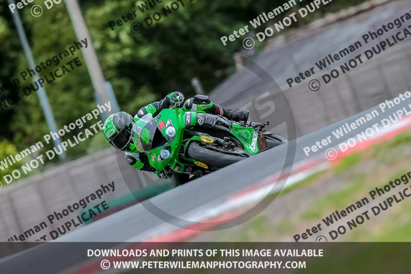 Oulton Park 17 Aug 2018;PJ Motorsport Photography 2018;anglesey;brands hatch;cadwell park;croft;donington park;enduro digital images;event digital images;eventdigitalimages;mallory;no limits;oulton park;peter wileman photography;racing digital images;silverstone;snetterton;trackday digital images;trackday photos;vmcc banbury run;welsh 2 day enduro