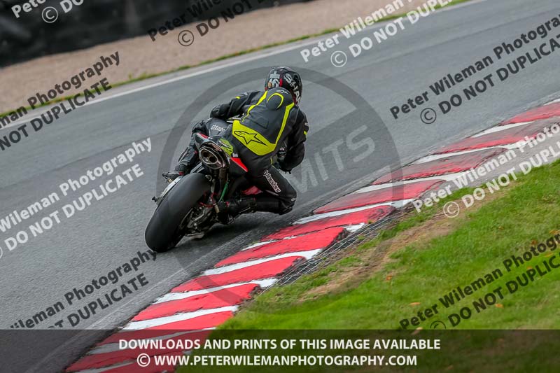 Oulton Park 17 Aug 2018;PJ Motorsport Photography 2018;anglesey;brands hatch;cadwell park;croft;donington park;enduro digital images;event digital images;eventdigitalimages;mallory;no limits;oulton park;peter wileman photography;racing digital images;silverstone;snetterton;trackday digital images;trackday photos;vmcc banbury run;welsh 2 day enduro