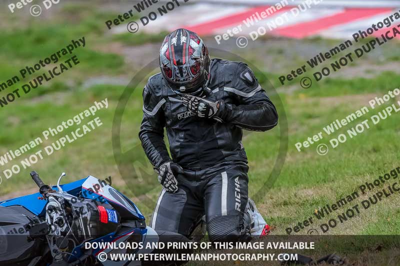 Oulton Park 17 Aug 2018;PJ Motorsport Photography 2018;anglesey;brands hatch;cadwell park;croft;donington park;enduro digital images;event digital images;eventdigitalimages;mallory;no limits;oulton park;peter wileman photography;racing digital images;silverstone;snetterton;trackday digital images;trackday photos;vmcc banbury run;welsh 2 day enduro