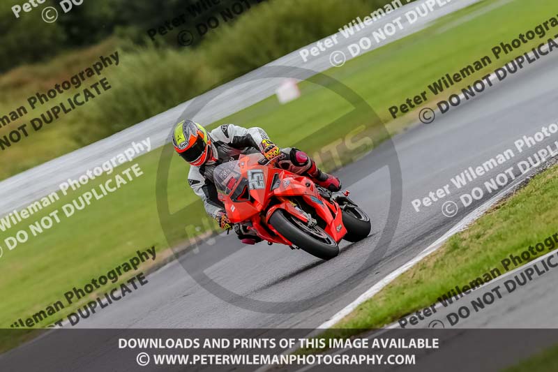 Oulton Park 17 Aug 2018;PJ Motorsport Photography 2018;anglesey;brands hatch;cadwell park;croft;donington park;enduro digital images;event digital images;eventdigitalimages;mallory;no limits;oulton park;peter wileman photography;racing digital images;silverstone;snetterton;trackday digital images;trackday photos;vmcc banbury run;welsh 2 day enduro