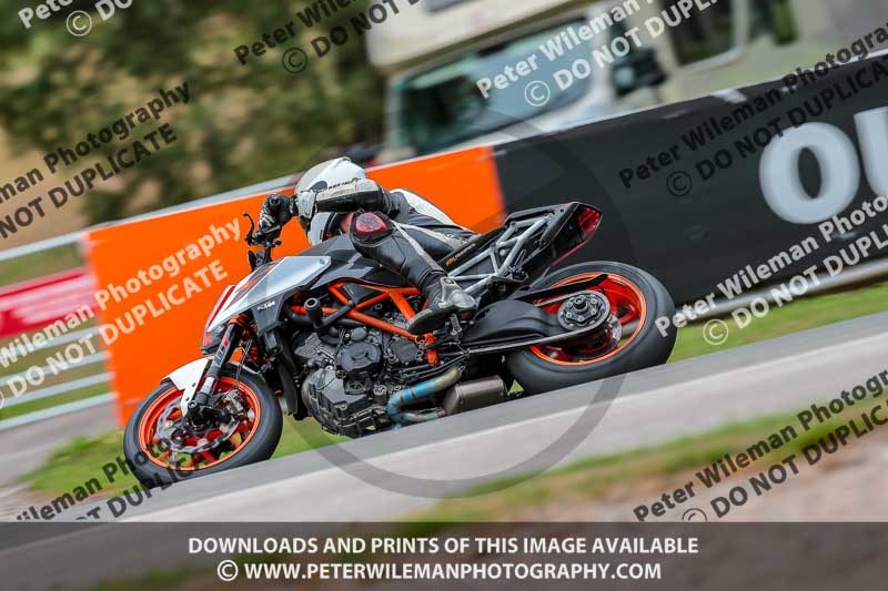 Oulton Park 17 Aug 2018;PJ Motorsport Photography 2018;anglesey;brands hatch;cadwell park;croft;donington park;enduro digital images;event digital images;eventdigitalimages;mallory;no limits;oulton park;peter wileman photography;racing digital images;silverstone;snetterton;trackday digital images;trackday photos;vmcc banbury run;welsh 2 day enduro