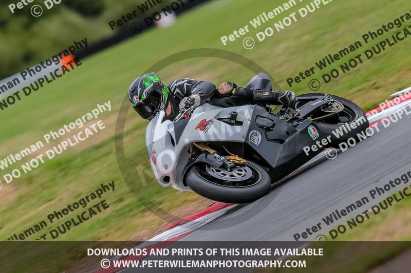 Oulton Park 17 Aug 2018;PJ Motorsport Photography 2018;anglesey;brands hatch;cadwell park;croft;donington park;enduro digital images;event digital images;eventdigitalimages;mallory;no limits;oulton park;peter wileman photography;racing digital images;silverstone;snetterton;trackday digital images;trackday photos;vmcc banbury run;welsh 2 day enduro