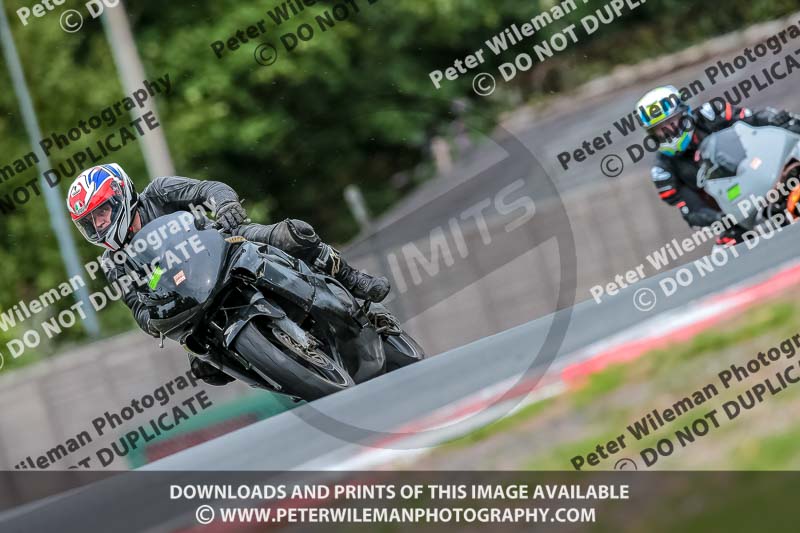 Oulton Park 17 Aug 2018;PJ Motorsport Photography 2018;anglesey;brands hatch;cadwell park;croft;donington park;enduro digital images;event digital images;eventdigitalimages;mallory;no limits;oulton park;peter wileman photography;racing digital images;silverstone;snetterton;trackday digital images;trackday photos;vmcc banbury run;welsh 2 day enduro