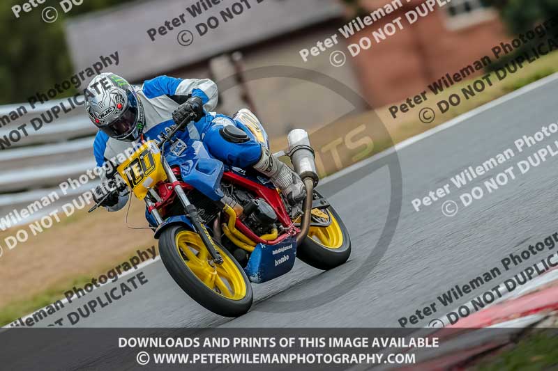 Oulton Park 17 Aug 2018;PJ Motorsport Photography 2018;anglesey;brands hatch;cadwell park;croft;donington park;enduro digital images;event digital images;eventdigitalimages;mallory;no limits;oulton park;peter wileman photography;racing digital images;silverstone;snetterton;trackday digital images;trackday photos;vmcc banbury run;welsh 2 day enduro