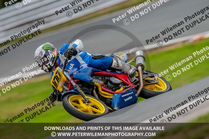 Oulton Park 17 Aug 2018;PJ Motorsport Photography 2018;anglesey;brands hatch;cadwell park;croft;donington park;enduro digital images;event digital images;eventdigitalimages;mallory;no limits;oulton park;peter wileman photography;racing digital images;silverstone;snetterton;trackday digital images;trackday photos;vmcc banbury run;welsh 2 day enduro