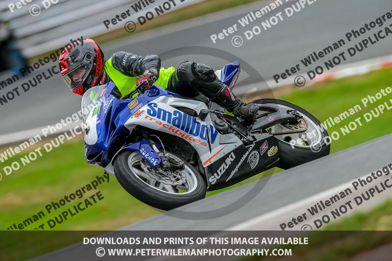 Oulton Park 17 Aug 2018;PJ Motorsport Photography 2018;anglesey;brands hatch;cadwell park;croft;donington park;enduro digital images;event digital images;eventdigitalimages;mallory;no limits;oulton park;peter wileman photography;racing digital images;silverstone;snetterton;trackday digital images;trackday photos;vmcc banbury run;welsh 2 day enduro