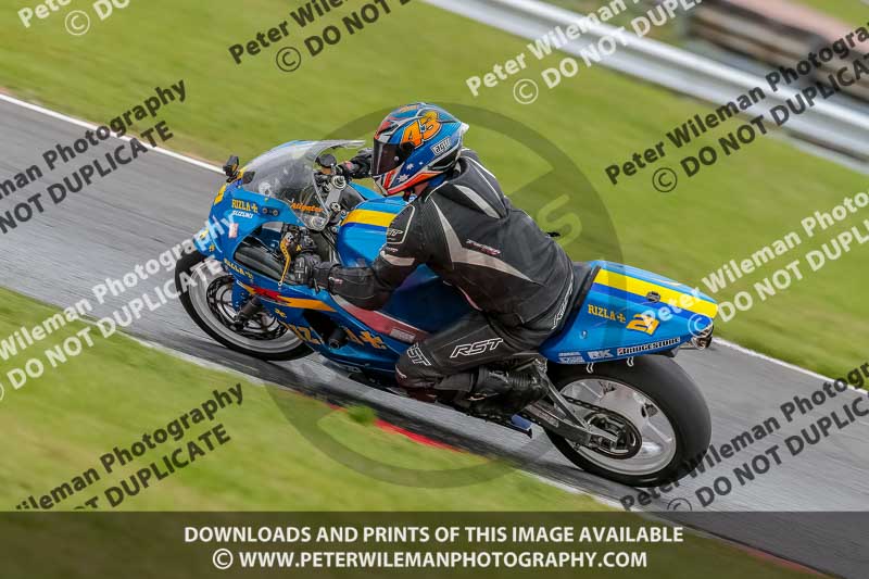 Oulton Park 17 Aug 2018;PJ Motorsport Photography 2018;anglesey;brands hatch;cadwell park;croft;donington park;enduro digital images;event digital images;eventdigitalimages;mallory;no limits;oulton park;peter wileman photography;racing digital images;silverstone;snetterton;trackday digital images;trackday photos;vmcc banbury run;welsh 2 day enduro