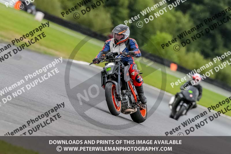 Oulton Park 17 Aug 2018;PJ Motorsport Photography 2018;anglesey;brands hatch;cadwell park;croft;donington park;enduro digital images;event digital images;eventdigitalimages;mallory;no limits;oulton park;peter wileman photography;racing digital images;silverstone;snetterton;trackday digital images;trackday photos;vmcc banbury run;welsh 2 day enduro