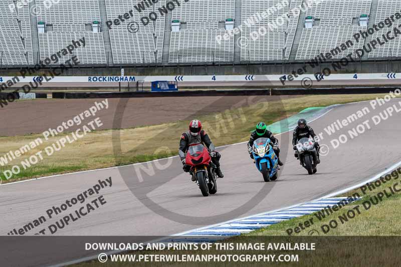 Rockingham no limits trackday;enduro digital images;event digital images;eventdigitalimages;no limits trackdays;peter wileman photography;racing digital images;rockingham raceway northamptonshire;rockingham trackday photographs;trackday digital images;trackday photos
