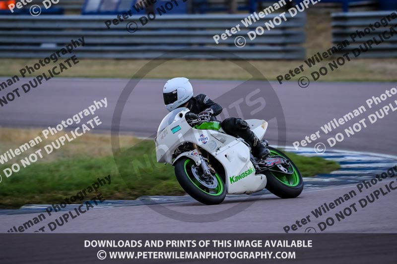 Rockingham no limits trackday;enduro digital images;event digital images;eventdigitalimages;no limits trackdays;peter wileman photography;racing digital images;rockingham raceway northamptonshire;rockingham trackday photographs;trackday digital images;trackday photos
