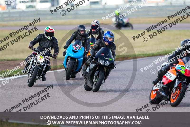 Rockingham no limits trackday;enduro digital images;event digital images;eventdigitalimages;no limits trackdays;peter wileman photography;racing digital images;rockingham raceway northamptonshire;rockingham trackday photographs;trackday digital images;trackday photos