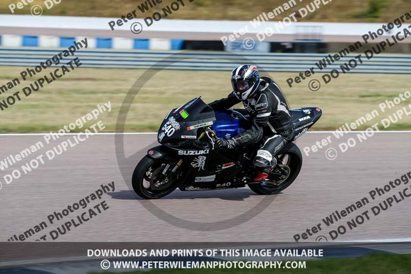 Rockingham no limits trackday;enduro digital images;event digital images;eventdigitalimages;no limits trackdays;peter wileman photography;racing digital images;rockingham raceway northamptonshire;rockingham trackday photographs;trackday digital images;trackday photos