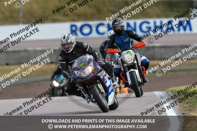 Rockingham no limits trackday;enduro digital images;event digital images;eventdigitalimages;no limits trackdays;peter wileman photography;racing digital images;rockingham raceway northamptonshire;rockingham trackday photographs;trackday digital images;trackday photos