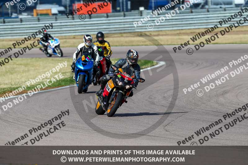Rockingham no limits trackday;enduro digital images;event digital images;eventdigitalimages;no limits trackdays;peter wileman photography;racing digital images;rockingham raceway northamptonshire;rockingham trackday photographs;trackday digital images;trackday photos