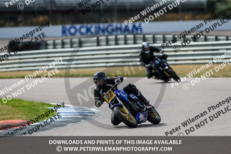 Rockingham no limits trackday;enduro digital images;event digital images;eventdigitalimages;no limits trackdays;peter wileman photography;racing digital images;rockingham raceway northamptonshire;rockingham trackday photographs;trackday digital images;trackday photos