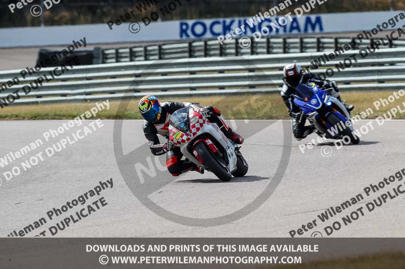 Rockingham no limits trackday;enduro digital images;event digital images;eventdigitalimages;no limits trackdays;peter wileman photography;racing digital images;rockingham raceway northamptonshire;rockingham trackday photographs;trackday digital images;trackday photos
