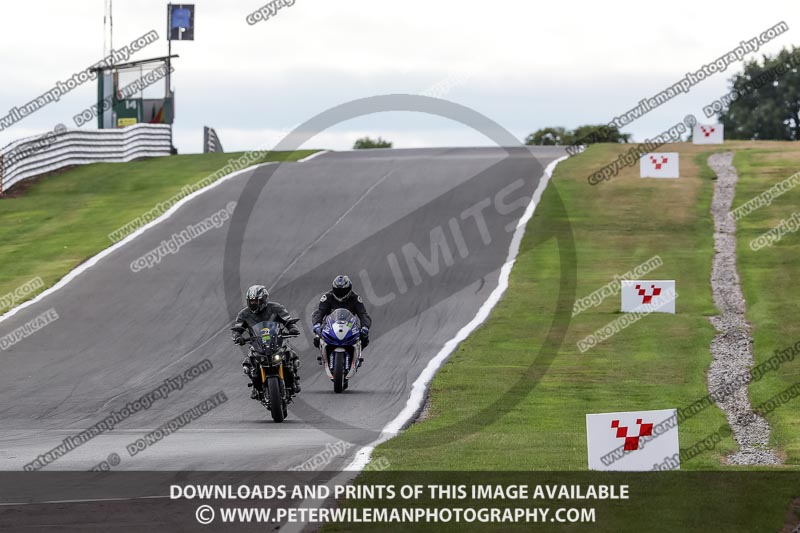 anglesey;brands hatch;cadwell park;croft;donington park;enduro digital images;event digital images;eventdigitalimages;mallory;no limits;oulton park;peter wileman photography;racing digital images;silverstone;snetterton;trackday digital images;trackday photos;vmcc banbury run;welsh 2 day enduro