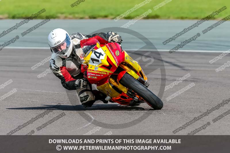 PJ Motorsport Photography 2018;anglesey no limits trackday;anglesey photographs;anglesey trackday photographs;enduro digital images;event digital images;eventdigitalimages;no limits trackdays;peter wileman photography;racing digital images;trac mon;trackday digital images;trackday photos;ty croes