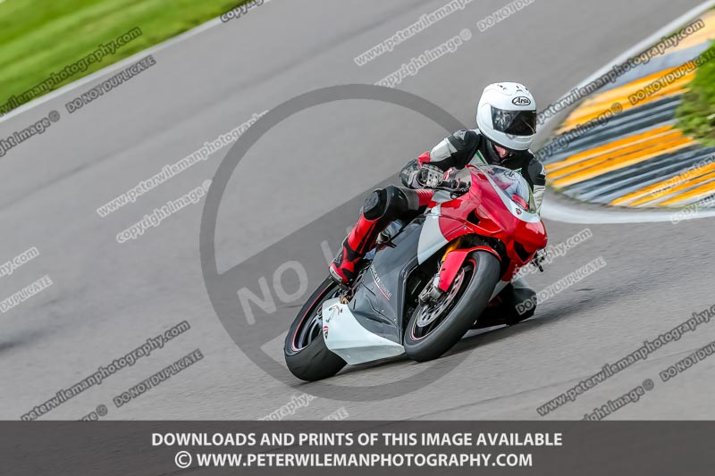 PJ Motorsport Photography 2018;anglesey no limits trackday;anglesey photographs;anglesey trackday photographs;enduro digital images;event digital images;eventdigitalimages;no limits trackdays;peter wileman photography;racing digital images;trac mon;trackday digital images;trackday photos;ty croes
