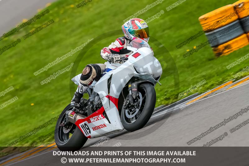 PJ Motorsport Photography 2018;anglesey no limits trackday;anglesey photographs;anglesey trackday photographs;enduro digital images;event digital images;eventdigitalimages;no limits trackdays;peter wileman photography;racing digital images;trac mon;trackday digital images;trackday photos;ty croes