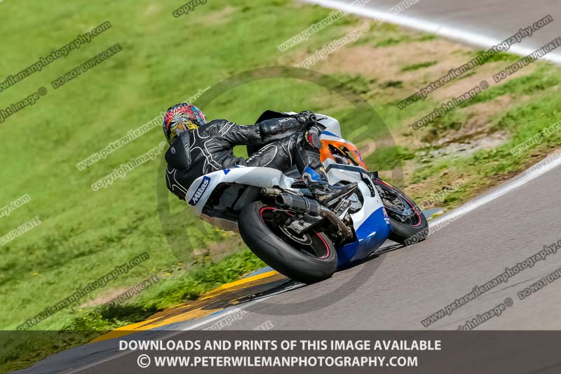 PJ Motorsport;anglesey no limits trackday;anglesey photographs;anglesey trackday photographs;enduro digital images;event digital images;eventdigitalimages;no limits trackdays;peter wileman photography;racing digital images;trac mon;trackday digital images;trackday photos;ty croes