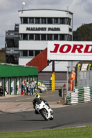 enduro-digital-images;event-digital-images;eventdigitalimages;mallory-park;mallory-park-photographs;mallory-park-trackday;mallory-park-trackday-photographs;no-limits-trackdays;peter-wileman-photography;racing-digital-images;trackday-digital-images;trackday-photos
