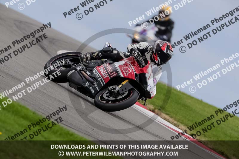 donington no limits trackday;donington park photographs;donington trackday photographs;no limits trackdays;peter wileman photography;trackday digital images;trackday photos