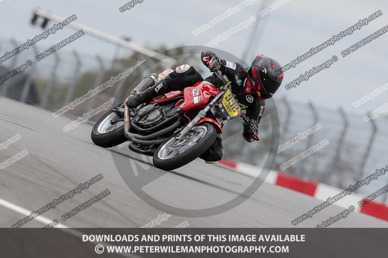 donington no limits trackday;donington park photographs;donington trackday photographs;no limits trackdays;peter wileman photography;trackday digital images;trackday photos
