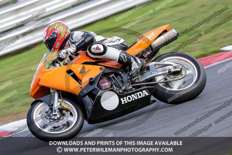 anglesey;brands hatch;cadwell park;croft;donington park;enduro digital images;event digital images;eventdigitalimages;mallory;no limits;oulton park;peter wileman photography;racing digital images;silverstone;snetterton;trackday digital images;trackday photos;vmcc banbury run;welsh 2 day enduro