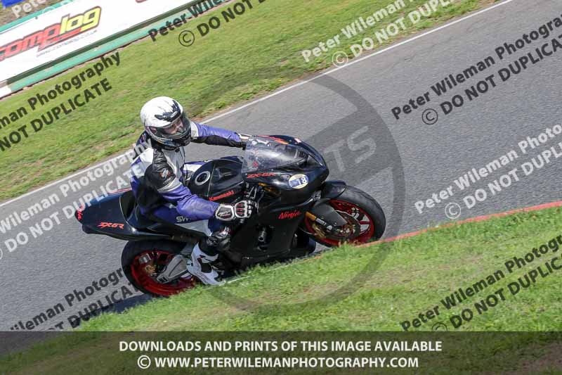 enduro digital images;event digital images;eventdigitalimages;mallory park;mallory park photographs;mallory park trackday;mallory park trackday photographs;no limits trackdays;peter wileman photography;racing digital images;trackday digital images;trackday photos