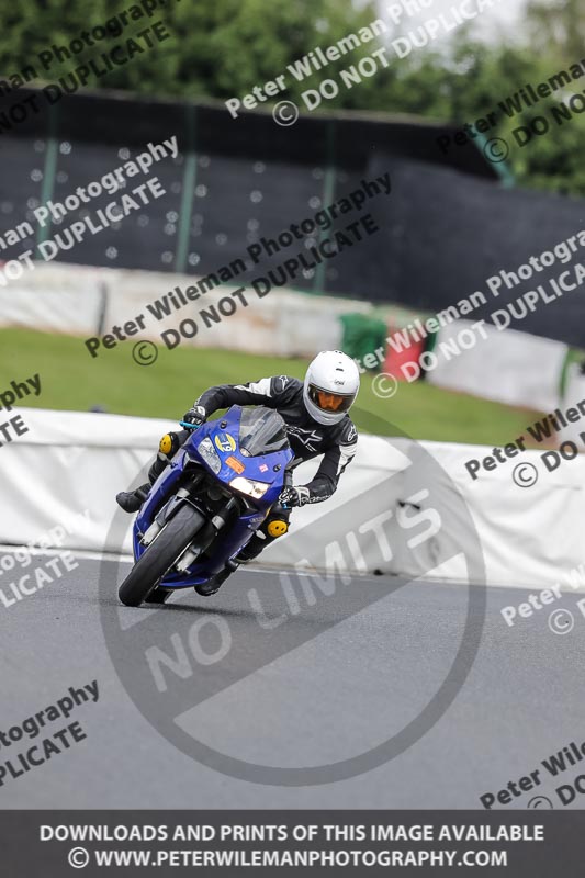 enduro digital images;event digital images;eventdigitalimages;mallory park;mallory park photographs;mallory park trackday;mallory park trackday photographs;no limits trackdays;peter wileman photography;racing digital images;trackday digital images;trackday photos