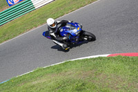 enduro-digital-images;event-digital-images;eventdigitalimages;mallory-park;mallory-park-photographs;mallory-park-trackday;mallory-park-trackday-photographs;no-limits-trackdays;peter-wileman-photography;racing-digital-images;trackday-digital-images;trackday-photos