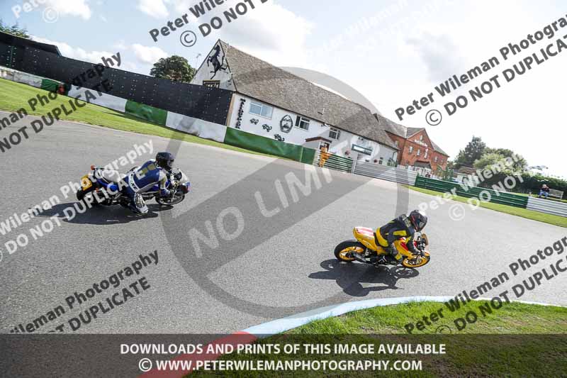 enduro digital images;event digital images;eventdigitalimages;mallory park;mallory park photographs;mallory park trackday;mallory park trackday photographs;no limits trackdays;peter wileman photography;racing digital images;trackday digital images;trackday photos