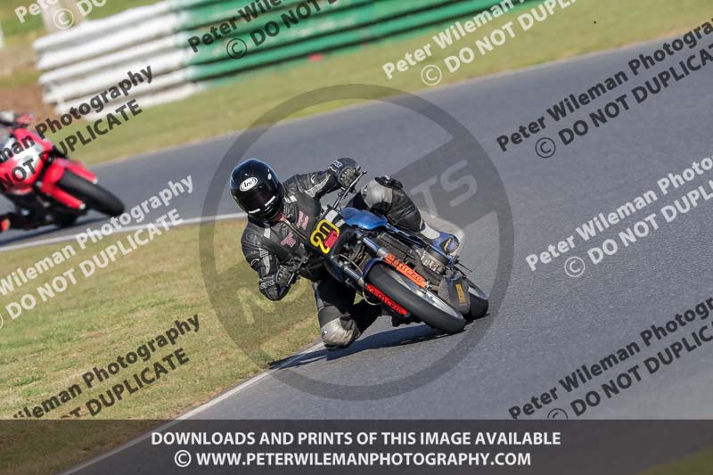 enduro digital images;event digital images;eventdigitalimages;mallory park;mallory park photographs;mallory park trackday;mallory park trackday photographs;no limits trackdays;peter wileman photography;racing digital images;trackday digital images;trackday photos