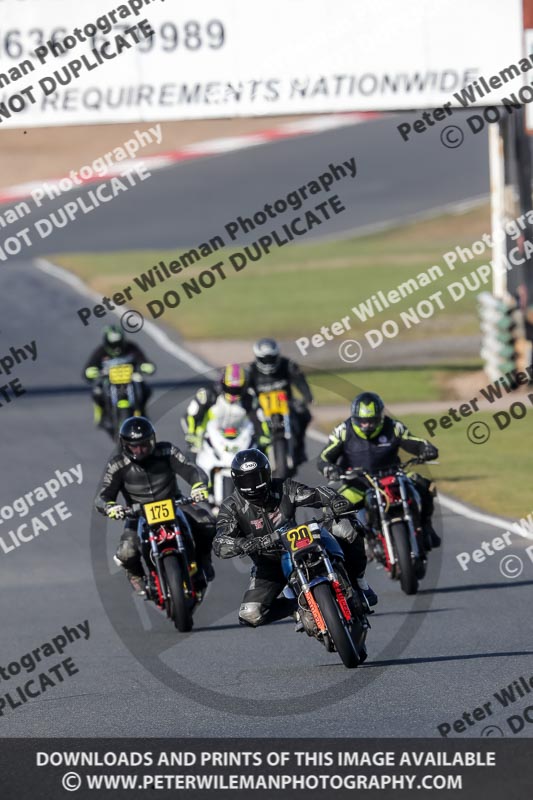 enduro digital images;event digital images;eventdigitalimages;mallory park;mallory park photographs;mallory park trackday;mallory park trackday photographs;no limits trackdays;peter wileman photography;racing digital images;trackday digital images;trackday photos