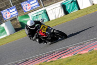 enduro-digital-images;event-digital-images;eventdigitalimages;mallory-park;mallory-park-photographs;mallory-park-trackday;mallory-park-trackday-photographs;no-limits-trackdays;peter-wileman-photography;racing-digital-images;trackday-digital-images;trackday-photos