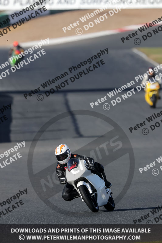 enduro digital images;event digital images;eventdigitalimages;mallory park;mallory park photographs;mallory park trackday;mallory park trackday photographs;no limits trackdays;peter wileman photography;racing digital images;trackday digital images;trackday photos