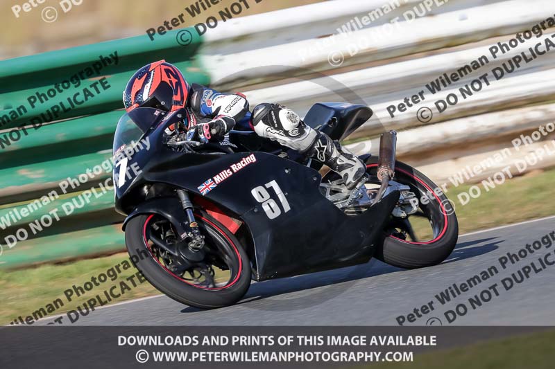 enduro digital images;event digital images;eventdigitalimages;mallory park;mallory park photographs;mallory park trackday;mallory park trackday photographs;no limits trackdays;peter wileman photography;racing digital images;trackday digital images;trackday photos