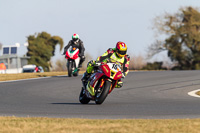 enduro-digital-images;event-digital-images;eventdigitalimages;no-limits-trackdays;peter-wileman-photography;racing-digital-images;snetterton;snetterton-no-limits-trackday;snetterton-photographs;snetterton-trackday-photographs;trackday-digital-images;trackday-photos