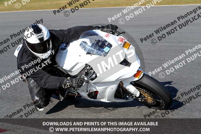 enduro digital images;event digital images;eventdigitalimages;no limits trackdays;peter wileman photography;racing digital images;snetterton;snetterton no limits trackday;snetterton photographs;snetterton trackday photographs;trackday digital images;trackday photos
