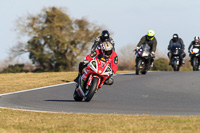 enduro-digital-images;event-digital-images;eventdigitalimages;no-limits-trackdays;peter-wileman-photography;racing-digital-images;snetterton;snetterton-no-limits-trackday;snetterton-photographs;snetterton-trackday-photographs;trackday-digital-images;trackday-photos