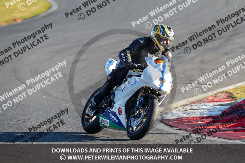 enduro digital images;event digital images;eventdigitalimages;no limits trackdays;peter wileman photography;racing digital images;snetterton;snetterton no limits trackday;snetterton photographs;snetterton trackday photographs;trackday digital images;trackday photos