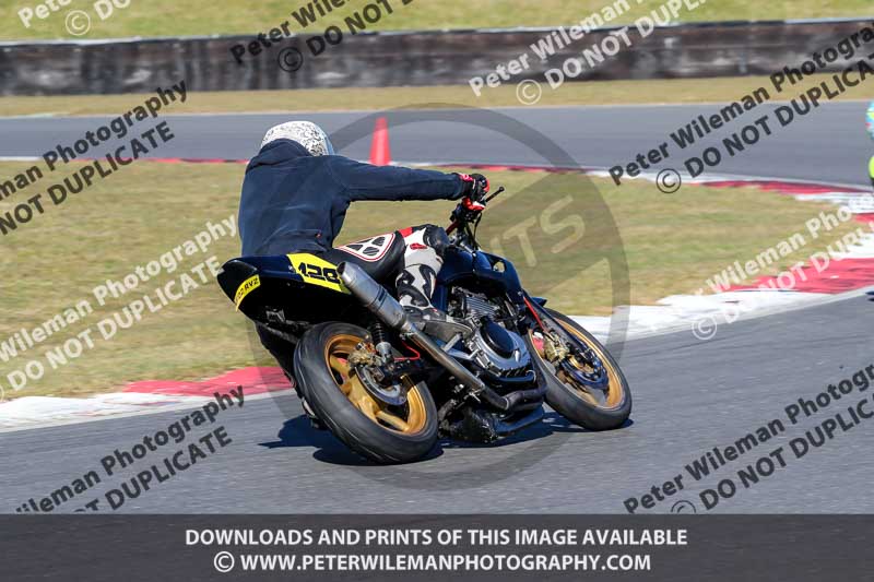 enduro digital images;event digital images;eventdigitalimages;no limits trackdays;peter wileman photography;racing digital images;snetterton;snetterton no limits trackday;snetterton photographs;snetterton trackday photographs;trackday digital images;trackday photos